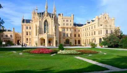 Najkrajšie hrady a zámky v Česku - Zámok Lednice