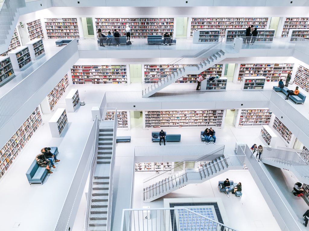 Najkrajšie knižnice: Stuttgart - Mestská knižnica