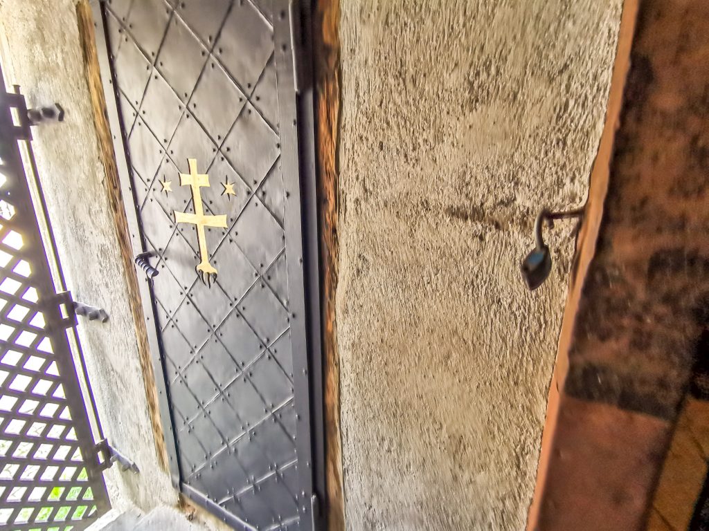 Tajomné dvere do Burianovej veže