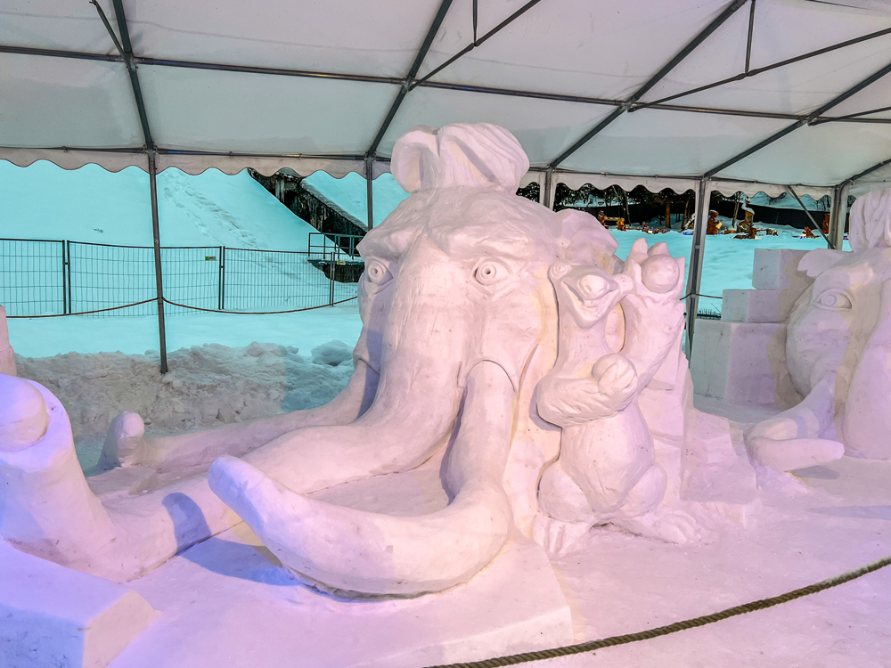 Kráľovstvo Hrabovo - Ľadové sochy