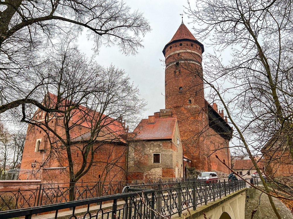Gotický hrad Olštýn